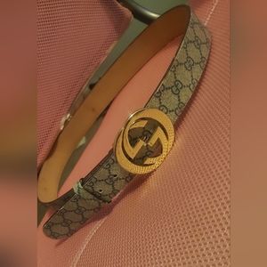 Gucci belt